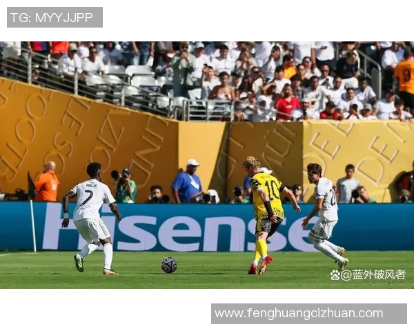 西甲惊天冷门AC米兰3-0战胜皇马神奇扑救点燃全场激情